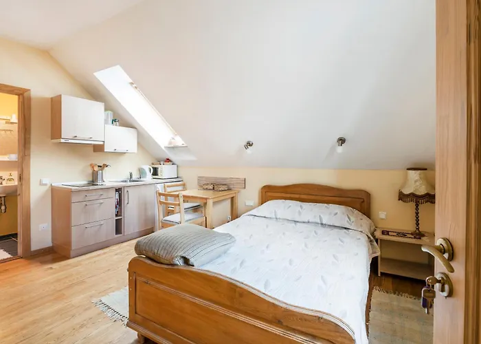 Provincija בית הארחה